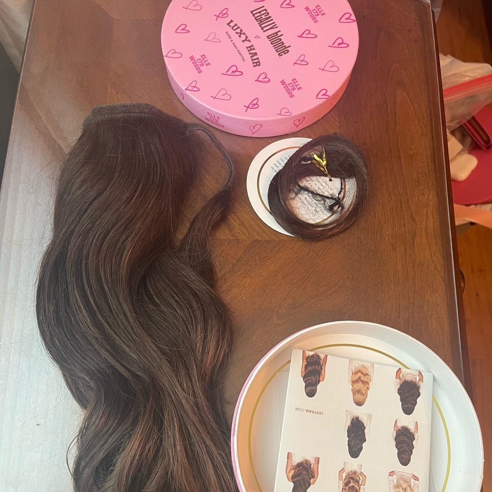 Luxy Chocolate Balayage (Brown) Ponytail Extension (16 inch)